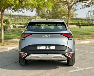 Benzine motor van 2,0L van Kia Sportage 2023 te huur in Dubai.