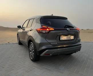 Benzine motor van 1,6L van Nissan Kicks 2021 te huur in Dubai.