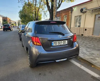 Autohuur Toyota Yaris 2016 in in Georgië, met Benzine brandstof en 120 pk ➤ Vanaf 90 GEL per dag.