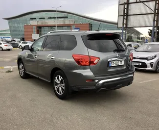 Verhuur Nissan Pathfinder. Comfort, Premium, SUV, Crossover Auto te huur in Georgië ✓ Borg van Zonder Borg ✓ Verzekeringsmogelijkheden TPL, CDW.