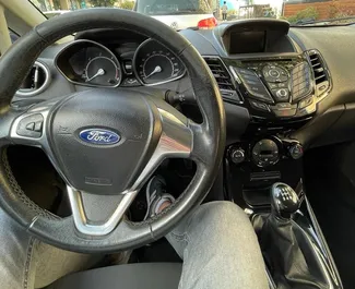 Autohuur Ford Fiesta 2015 in in Albanië, met Diesel brandstof en 85 pk ➤ Vanaf 20 EUR per dag.