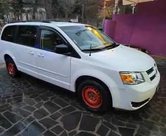 Autohuur Dodge Grand Caravan 2008 in in Georgië, met Benzine brandstof en 175 pk ➤ Vanaf 170 GEL per dag.