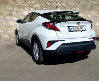 Autohuur Toyota C-HR 2023 in in Georgië, met Benzine brandstof en 160 pk ➤ Vanaf 147 GEL per dag.