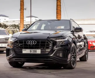 Vooraanzicht van een huurauto Audi Q8 in Dubai, Verenigde Arabische Emiraten ✓ Auto #4926. ✓ Transmissie Automatisch TM ✓ 0 beoordelingen.