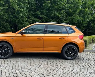 Autohuur Skoda Kamiq 2023 in in Tsjechië, met Benzine brandstof en 116 pk ➤ Vanaf 44 EUR per dag.