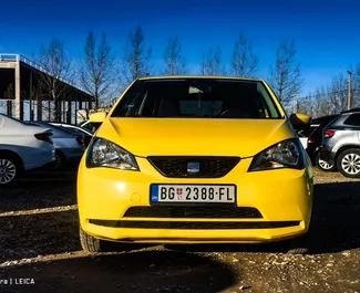 Vooraanzicht van een huurauto SEAT Mii Luchthaven Belgrado, Servië ✓ Auto #8446. ✓ Transmissie Handmatig TM ✓ 0 beoordelingen.