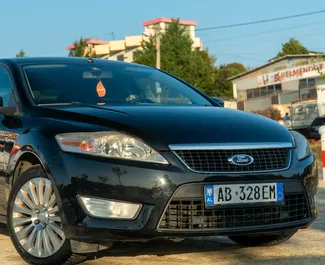 Vooraanzicht van een huurauto Ford Mondeo in Durrës, Albanië ✓ Auto #8214. ✓ Transmissie Automatisch TM ✓ 0 beoordelingen.