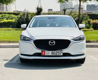 Autohuur Mazda 6 2023 in in de VAE, met Benzine brandstof en 182 pk ➤ Vanaf 110 AED per dag.