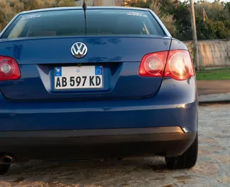 Autohuur Volkswagen Jetta 2009 in in Albanië, met Diesel brandstof en 140 pk ➤ Vanaf 26 EUR per dag.