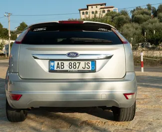 Verhuur Ford Focus. Comfort Auto te huur in Albanië ✓ Borg van Borg van 100 EUR ✓ Verzekeringsmogelijkheden TPL, Diefstal, Buitenland, Jonge.