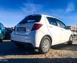 Autohuur Toyota Yaris 2018 in in Servië, met Benzine brandstof en 80 pk ➤ Vanaf 33 EUR per dag.