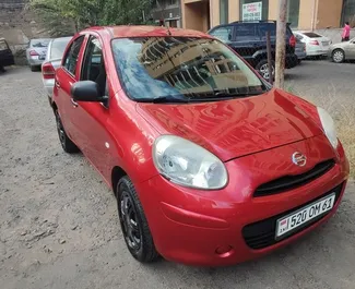 Vooraanzicht van een huurauto Nissan Micra in Jerevan, Armenië ✓ Auto #6772. ✓ Transmissie Handmatig TM ✓ 0 beoordelingen.