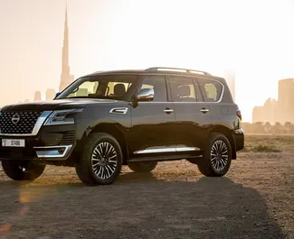 Vooraanzicht van een huurauto Nissan Patrol in Dubai, Verenigde Arabische Emiraten ✓ Auto #8406. ✓ Transmissie Automatisch TM ✓ 0 beoordelingen.