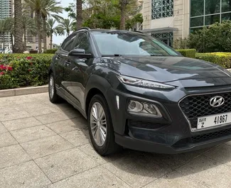 Benzine motor van 2,0L van Hyundai Kona 2020 te huur in Dubai.