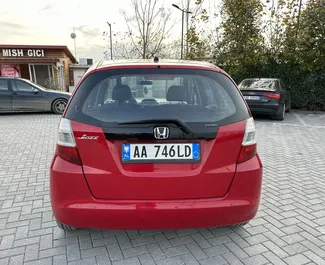 Autohuur Honda Jazz 2010 in in Albanië, met Benzine brandstof en 93 pk ➤ Vanaf 25 EUR per dag.