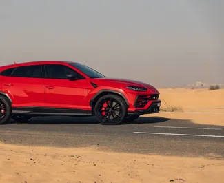 Autohuur Lamborghini Urus 2022 in in de VAE, met Benzine brandstof en 650 pk ➤ Vanaf 3000 AED per dag.