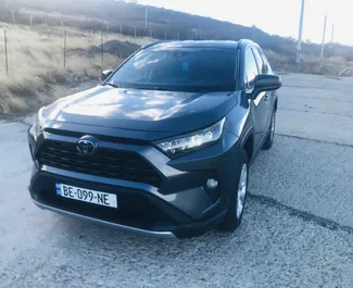 Verhuur Toyota Rav4. Comfort, SUV, Crossover Auto te huur in Georgië ✓ Borg van Borg van 750 GEL ✓ Verzekeringsmogelijkheden TPL.