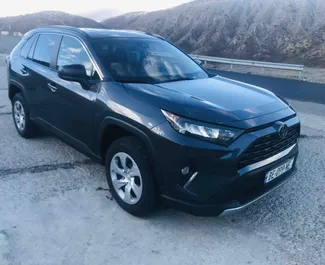 Autohuur Toyota Rav4 2020 in in Georgië, met Benzine brandstof en 197 pk ➤ Vanaf 198 GEL per dag.