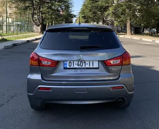 Interieur van Mitsubishi Outlander Sport te huur in Georgië. Een geweldige auto met 5 zitplaatsen en een Automatisch transmissie.