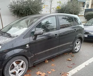 Autohuur Toyota Corolla Verso #8603 Handmatig in Durrës, uitgerust met 2,2L motor ➤ Van Alfret in Albanië.