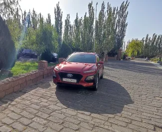 Vooraanzicht van een huurauto Hyundai Kona in Jerevan, Armenië ✓ Auto #9061. ✓ Transmissie Automatisch TM ✓ 0 beoordelingen.