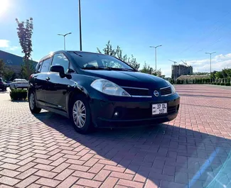 Autohuur Nissan Tiida 2007 in in Armenië, met Benzine brandstof en 109 pk ➤ Vanaf 35 USD per dag.