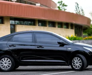 Autohuur Hyundai Solaris 2018 in in Armenië, met Benzine brandstof en 100 pk ➤ Vanaf 31 USD per dag.