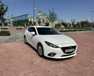 Autohuur Mazda 3 2016 in in Armenië, met Benzine brandstof en 155 pk ➤ Vanaf 53 USD per dag.