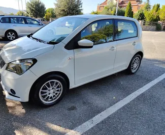 Vooraanzicht van een huurauto SEAT Mii in Podgorica, Montenegro ✓ Auto #9312. ✓ Transmissie Handmatig TM ✓ 0 beoordelingen.