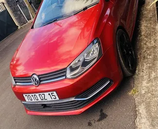 Vooraanzicht van een huurauto Volkswagen Polo in Mauritius, Mauritius ✓ Auto #8966. ✓ Transmissie Automatisch TM ✓ 1 beoordelingen.