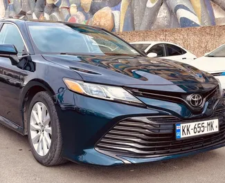 Autohuur Toyota Camry 2021 in in Georgië, met Benzine brandstof en 203 pk ➤ Vanaf 125 GEL per dag.