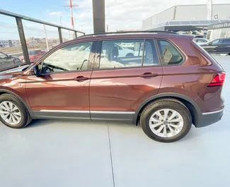 Autohuur Volkswagen Tiguan #9508 Handmatig op luchthaven Tenerife Zuid, uitgerust met 1,5L motor ➤ Van Philip in Spanje.