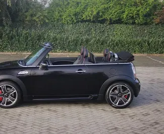 Verhuur Mini Cooper S. Comfort, Premium, Cabriolet Auto te huur in Montenegro ✓ Borg van Borg van 200 EUR ✓ Verzekeringsmogelijkheden TPL, CDW, SCDW, Diefstal, Buitenland.