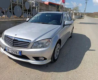 Vooraanzicht van een huurauto Mercedes-Benz C220 d in Tirana, Albanië ✓ Auto #9468. ✓ Transmissie Automatisch TM ✓ 0 beoordelingen.