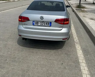 Autohuur Volkswagen Jetta #9564 Automatisch in Tirana, uitgerust met 2,0L motor ➤ Van Besmir in Albanië.