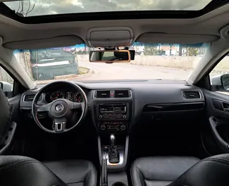 Autohuur Volkswagen Jetta 2011 in in Albanië, met Diesel brandstof en  pk ➤ Vanaf 55 EUR per dag.