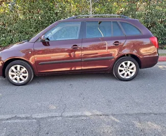 Autohuur Skoda Fabia Combi #9580 Handmatig in Tirana, uitgerust met 1,9L motor ➤ Van Besmir in Albanië.