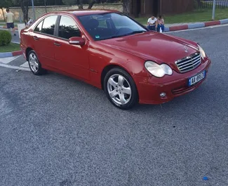 Vooraanzicht van een huurauto Mercedes-Benz C-Class in Tirana, Albanië ✓ Auto #9583. ✓ Transmissie Automatisch TM ✓ 0 beoordelingen.