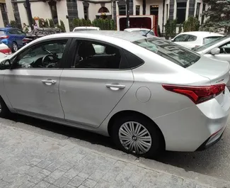 Autohuur Hyundai Accent 2020 in in Armenië, met Benzine brandstof en 130 pk ➤ Vanaf 48 USD per dag.