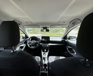 Verhuur Toyota Yaris. Economy, Comfort Auto te huur in Montenegro ✓ Borg van Borg van 100 EUR ✓ Verzekeringsmogelijkheden TPL, CDW, SCDW, FDW, Buitenland.