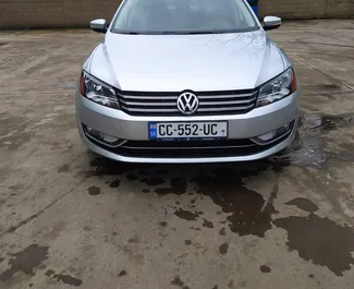 Autohuur Volkswagen Passat #9701 Automatisch op de luchthaven van Koetaisi, uitgerust met 2,5L motor ➤ Van Nika in Georgië.