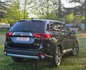 Verhuur Mitsubishi Outlander Xl. Comfort, Crossover Auto te huur in Georgië ✓ Borg van Zonder Borg ✓ Verzekeringsmogelijkheden TPL, Passagiers, Diefstal, Jonge.