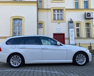 Autohuur BMW 3-series Touring 2011 in in Tsjechië, met Benzine brandstof en 143 pk ➤ Vanaf 42 EUR per dag.