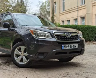 Vooraanzicht van een huurauto Subaru Forester Limited in Tbilisi, Georgië ✓ Auto #9622. ✓ Transmissie Automatisch TM ✓ 0 beoordelingen.