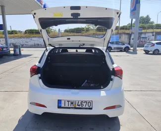 Autohuur Hyundai i20 2017 in in Griekenland, met Diesel brandstof en 75 pk ➤ Vanaf 24 EUR per dag.
