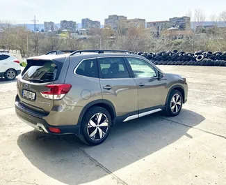 Subaru Forester Limited 2020 beschikbaar voor verhuur in Tbilisi, met een kilometerlimiet van onbeperkt.