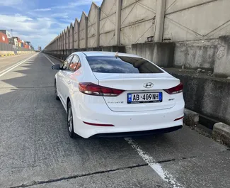 Autohuur Hyundai Elantra 2018 in in Albanië, met Diesel brandstof en 136 pk ➤ Vanaf 25 EUR per dag.