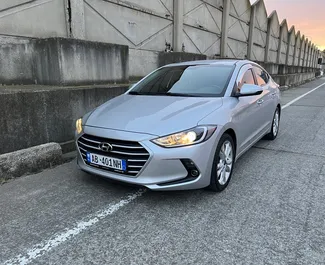 Vooraanzicht van een huurauto Hyundai Elantra in Durrës, Albanië ✓ Auto #9652. ✓ Transmissie Automatisch TM ✓ 0 beoordelingen.