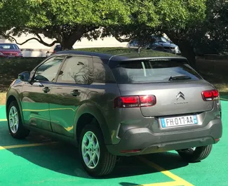 Verhuur Citroen C4 Cactus. Comfort, Crossover Auto te huur in Montenegro ✓ Borg van Borg van 200 EUR ✓ Verzekeringsmogelijkheden TPL, SCDW, Buitenland.