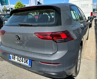 Autohuur Volkswagen Golf 8 2023 in in Albanië, met Benzine brandstof en 115 pk ➤ Vanaf 40 EUR per dag.